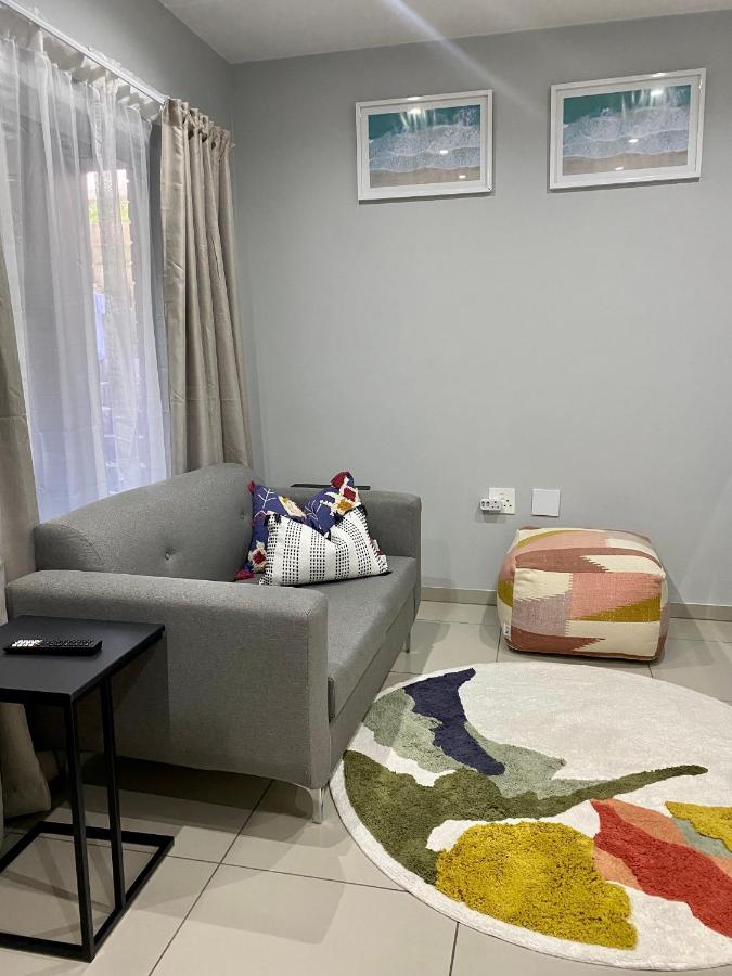 Trendy, Comfortable 1 Bedroom Apartments In Mthatha Dış mekan fotoğraf