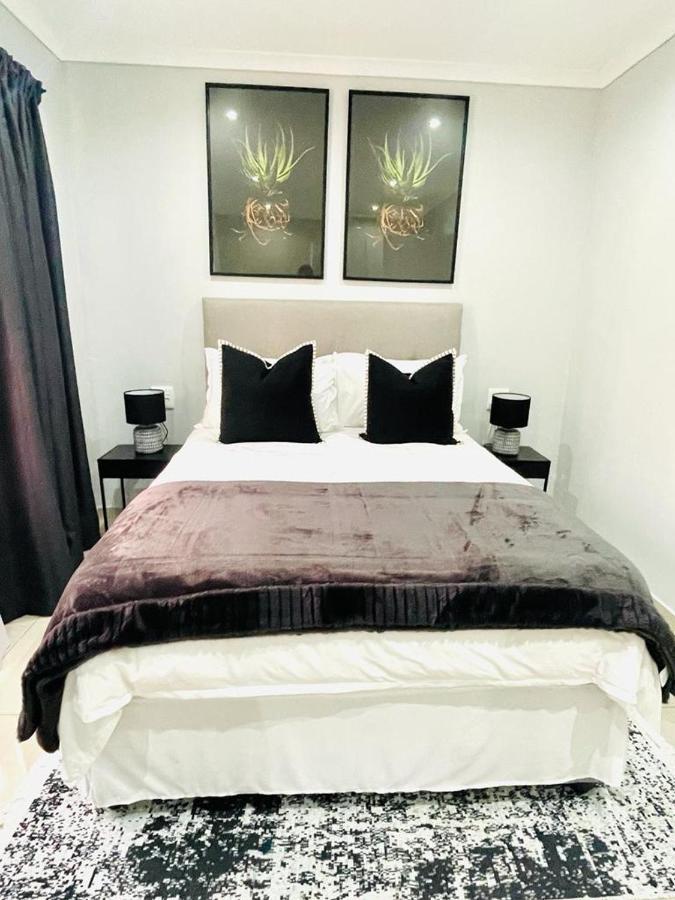 Trendy, Comfortable 1 Bedroom Apartments In Mthatha Dış mekan fotoğraf