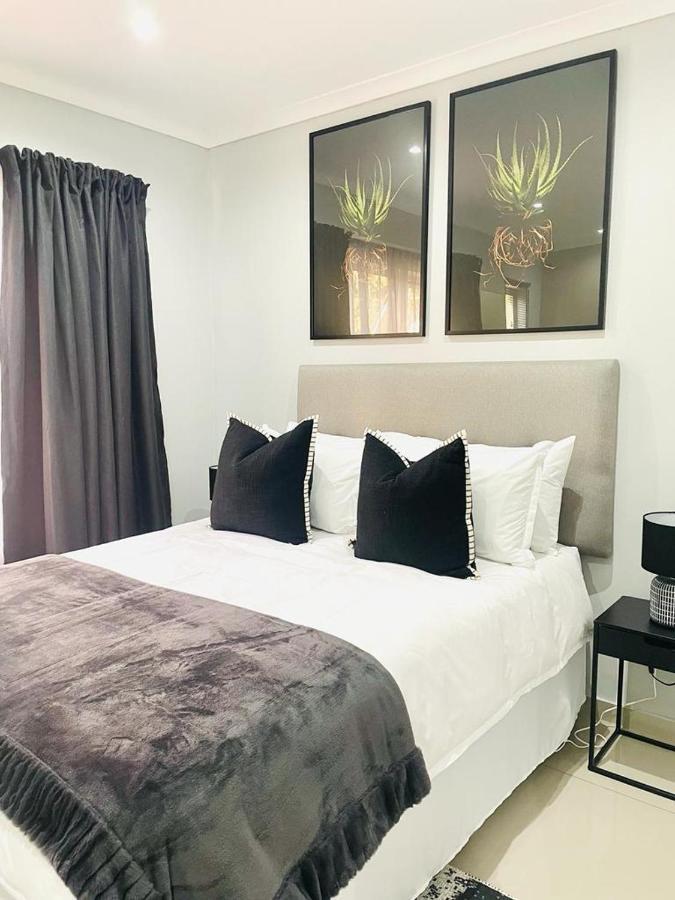 Trendy, Comfortable 1 Bedroom Apartments In Mthatha Dış mekan fotoğraf