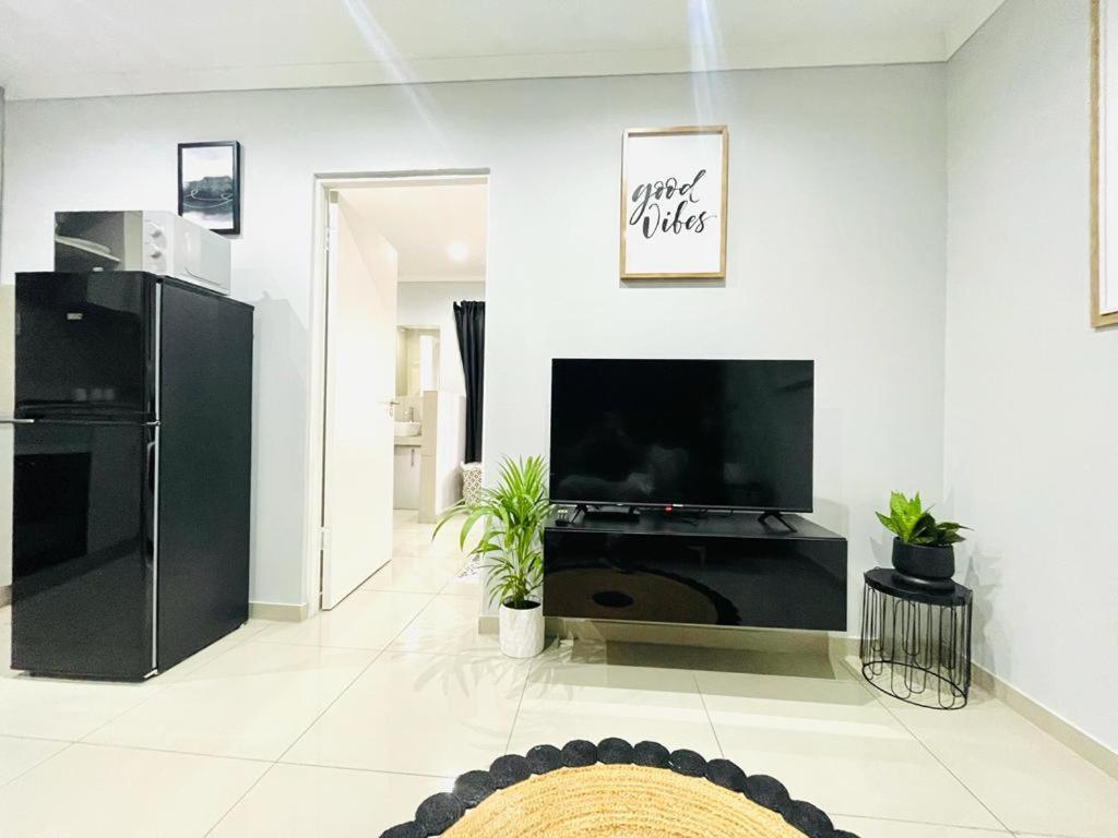 Trendy, Comfortable 1 Bedroom Apartments In Mthatha Dış mekan fotoğraf