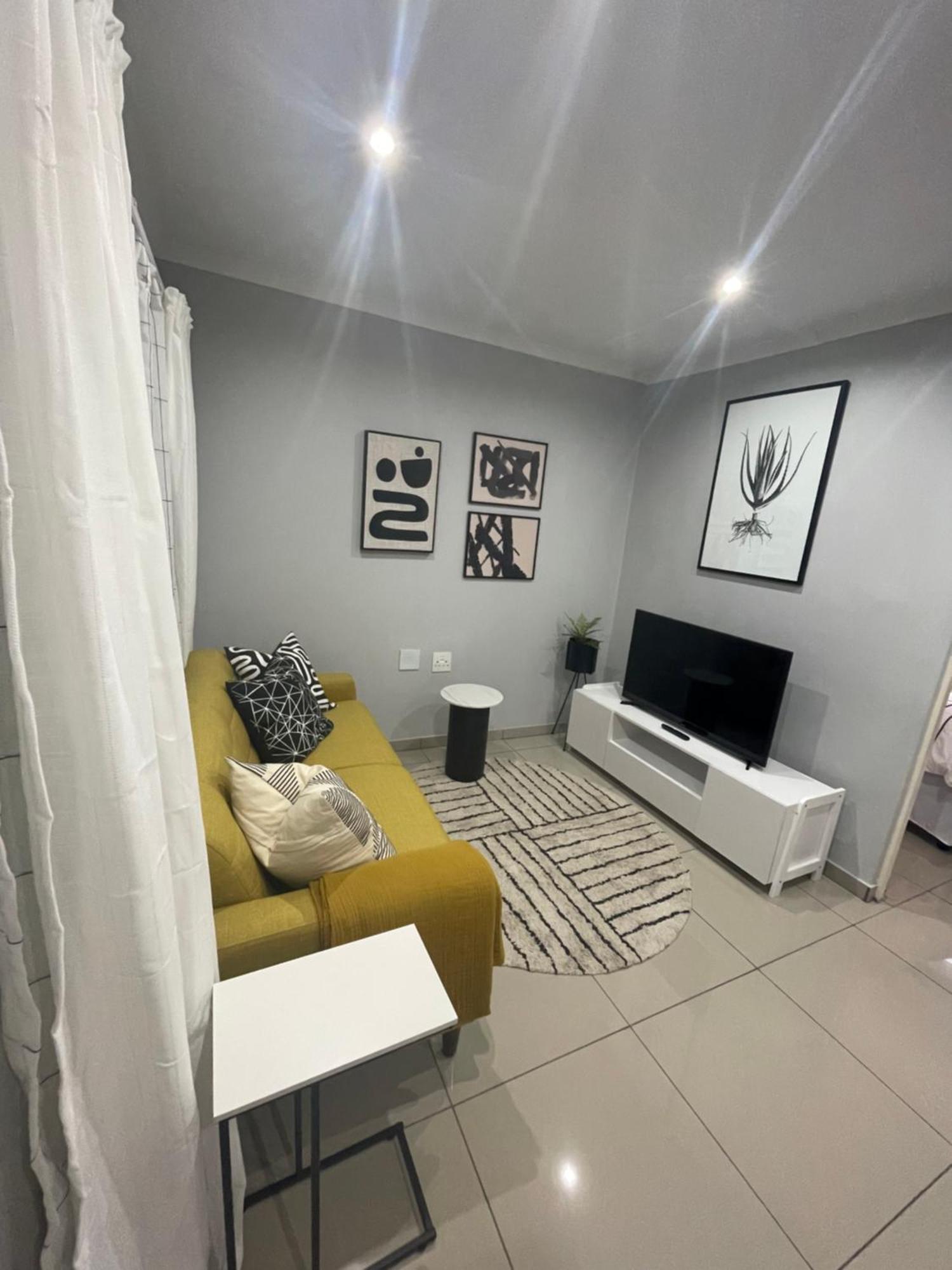 Trendy, Comfortable 1 Bedroom Apartments In Mthatha Dış mekan fotoğraf