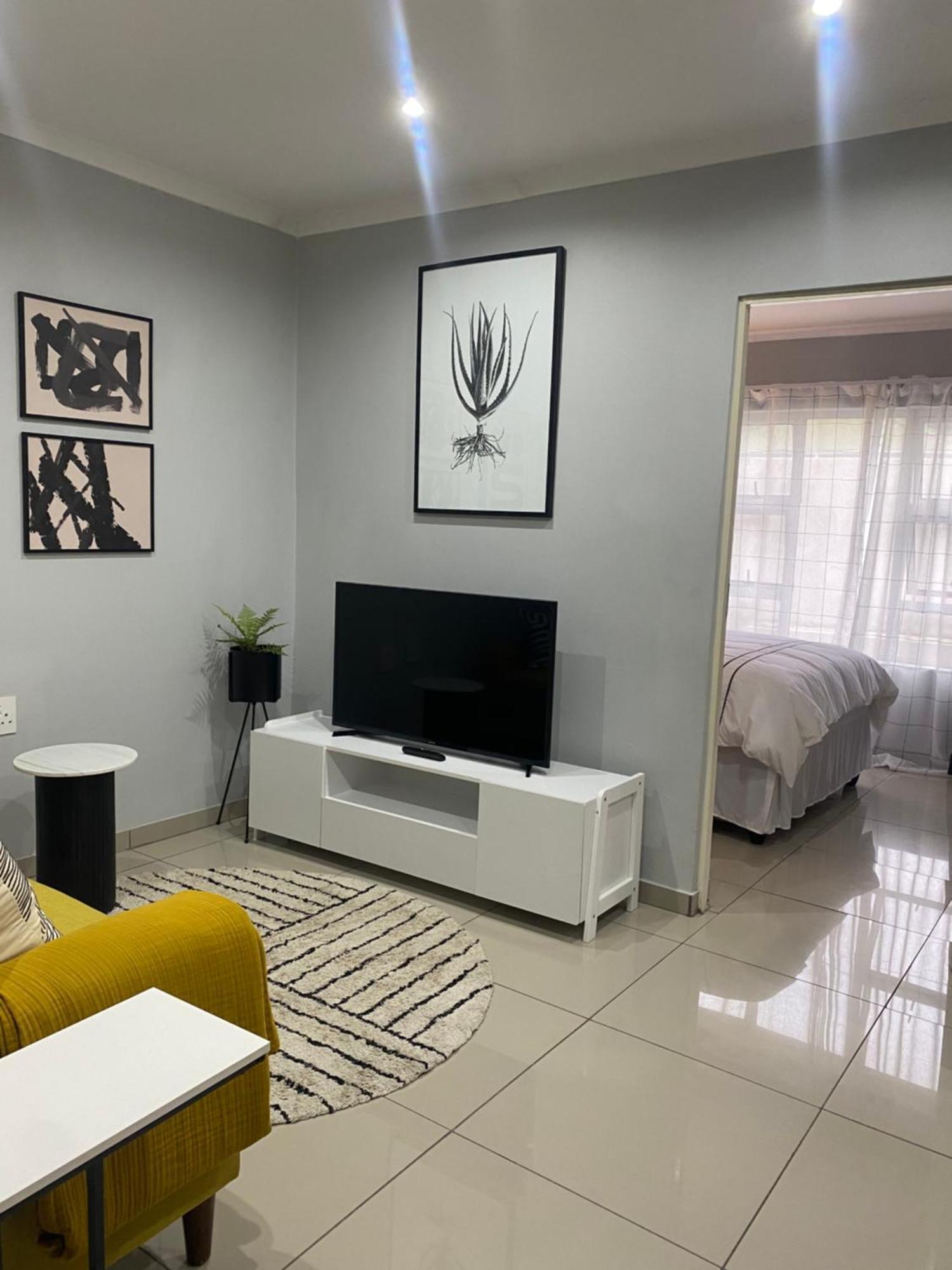 Trendy, Comfortable 1 Bedroom Apartments In Mthatha Dış mekan fotoğraf
