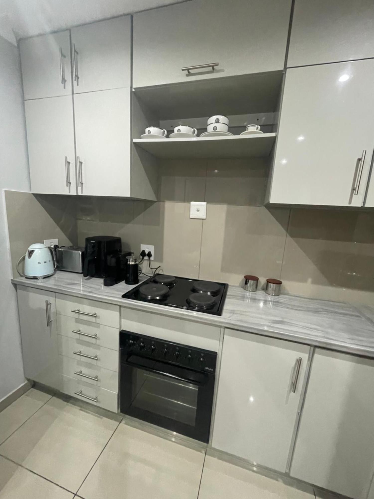 Trendy, Comfortable 1 Bedroom Apartments In Mthatha Dış mekan fotoğraf