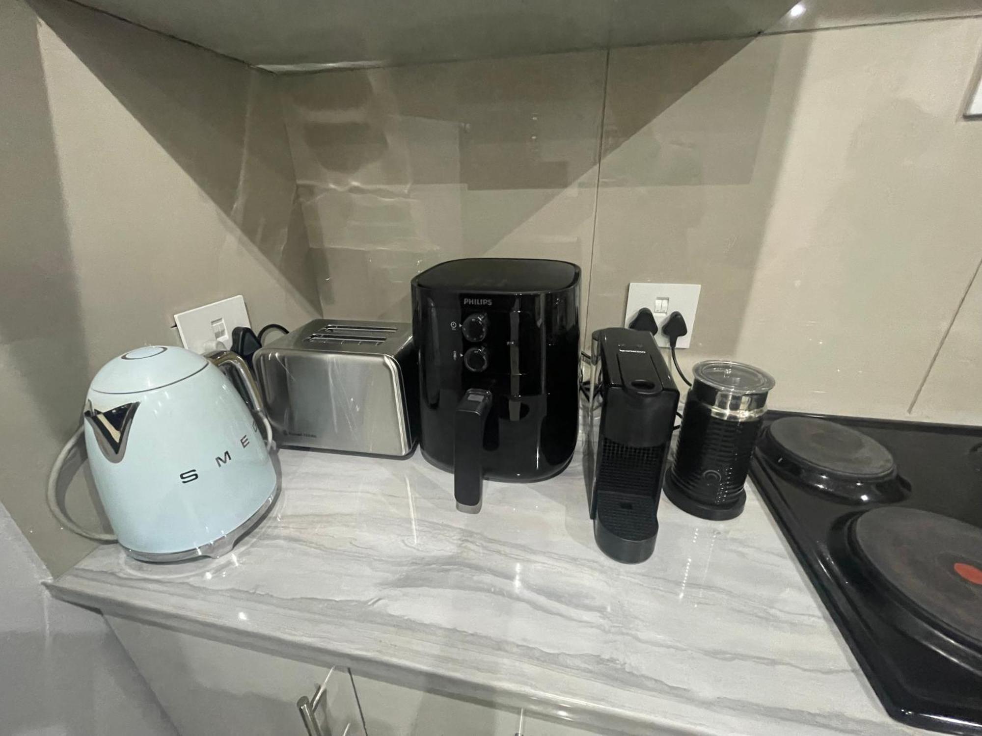 Trendy, Comfortable 1 Bedroom Apartments In Mthatha Dış mekan fotoğraf