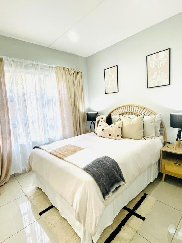 Trendy, Comfortable 1 Bedroom Apartments In Mthatha Dış mekan fotoğraf